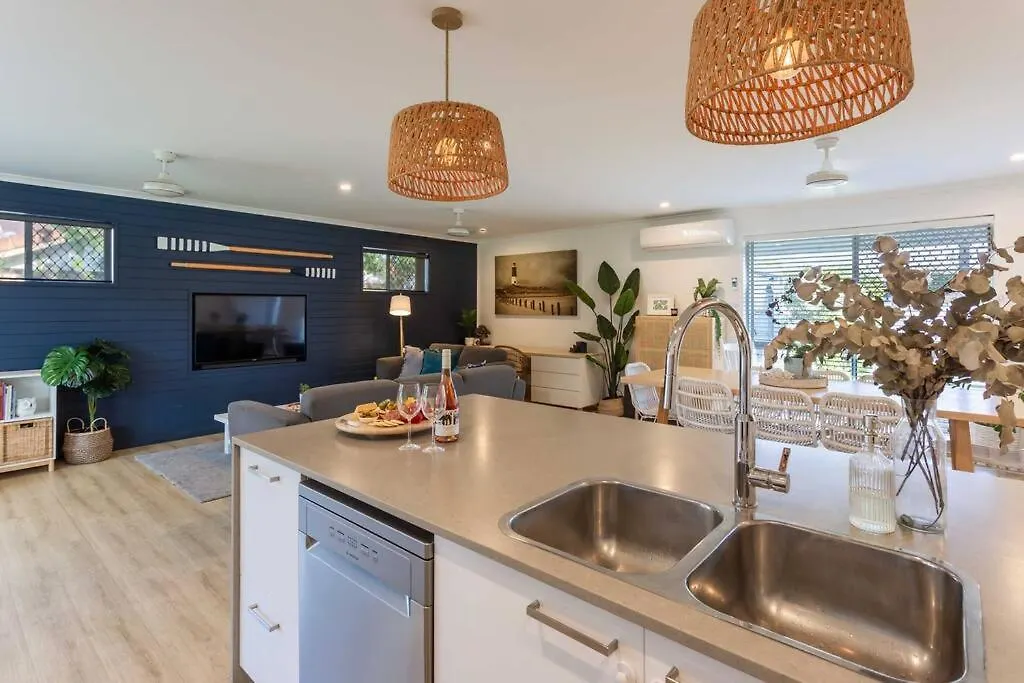 Tatil Evi Renovated Pet Friendly Beach House Maroochydore Avustralya